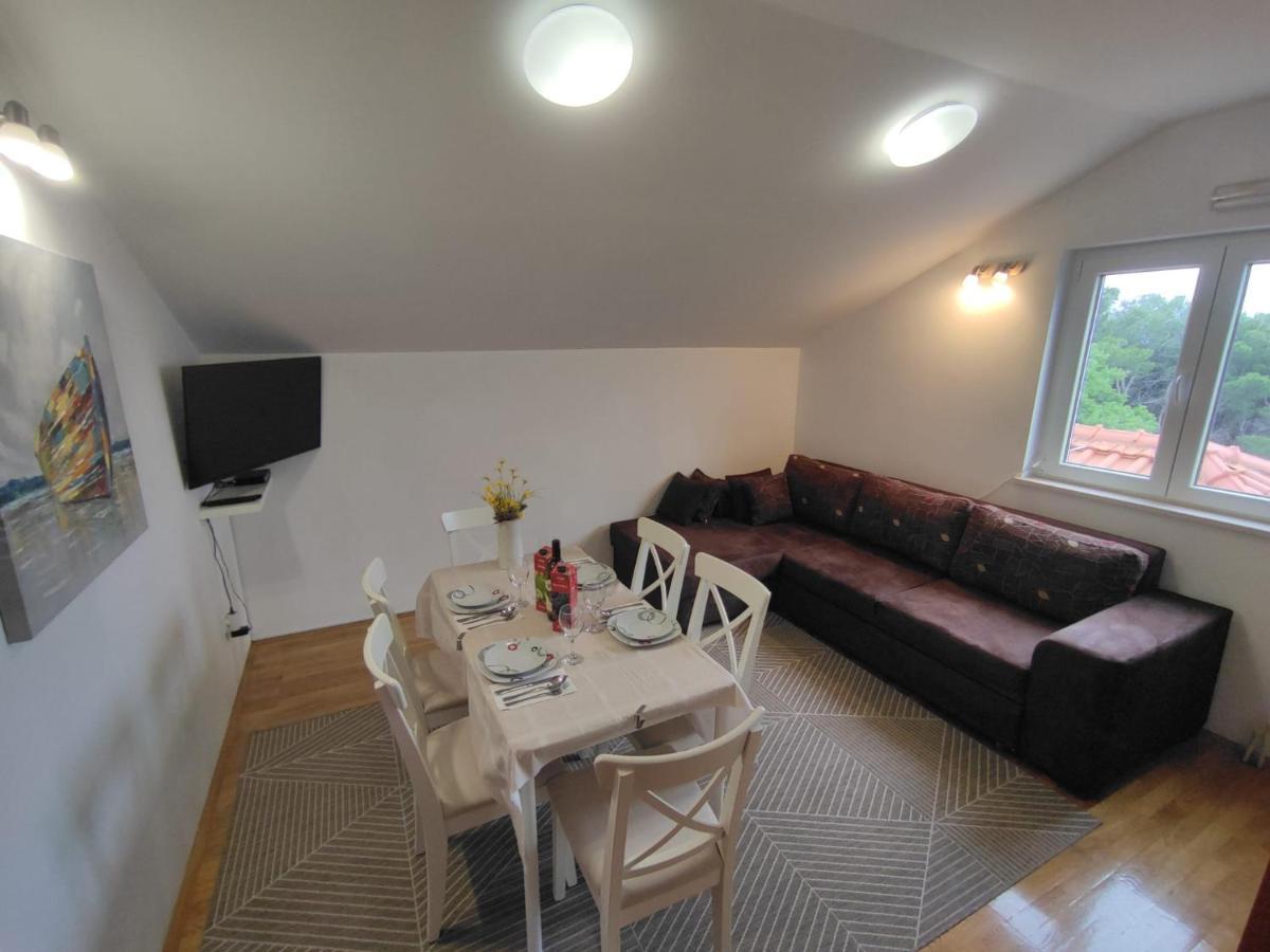 Apartament Kola *