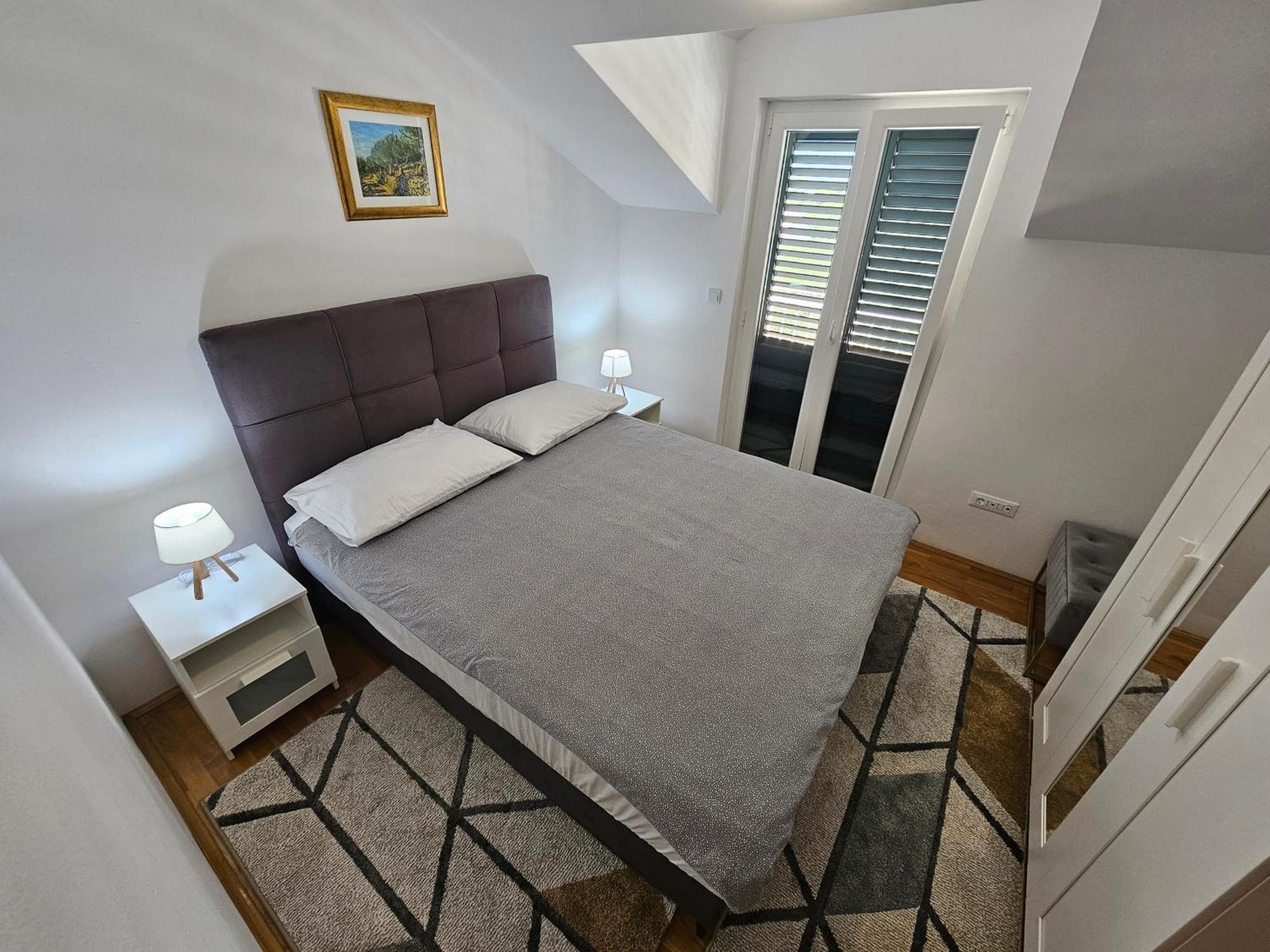 Apartament Kola *